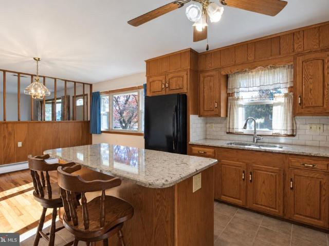425 W Vine Street
