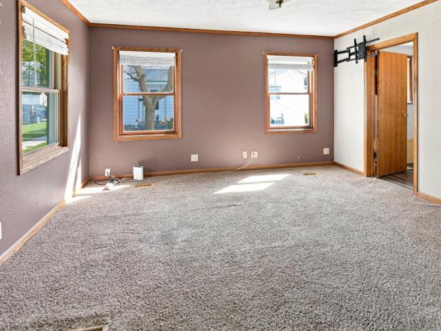 425 W Stevenson Street