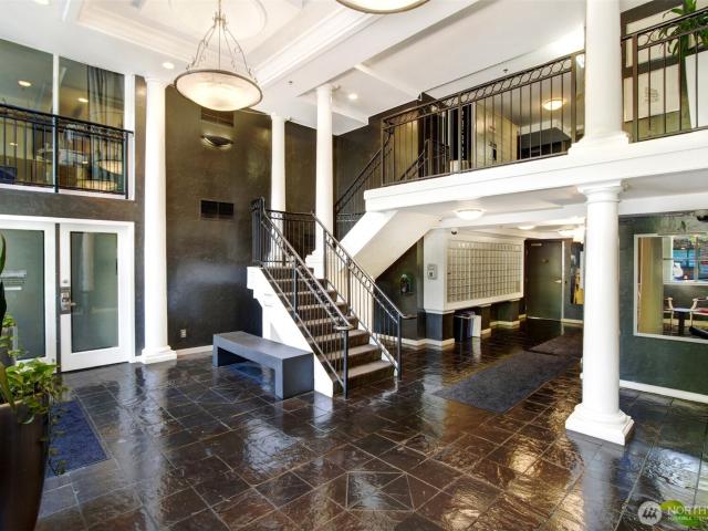425 Vine Street # 510