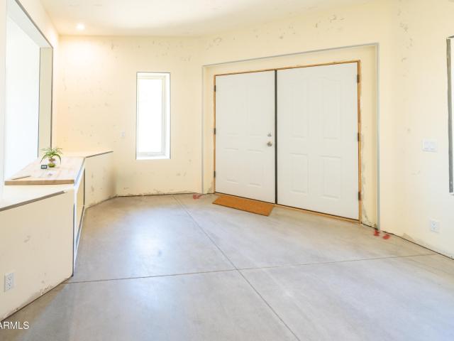 4267 E Juniper Drive