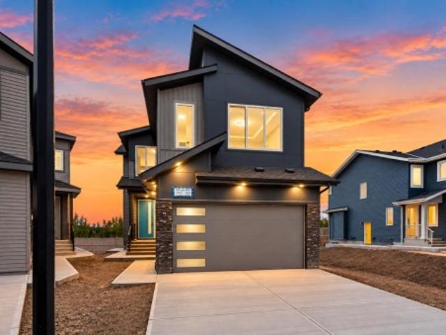 4268 Charles Close Sw, Edmonton, AB, T6W 3H2 house for sale | Listing ID E4510 | Royal LePage