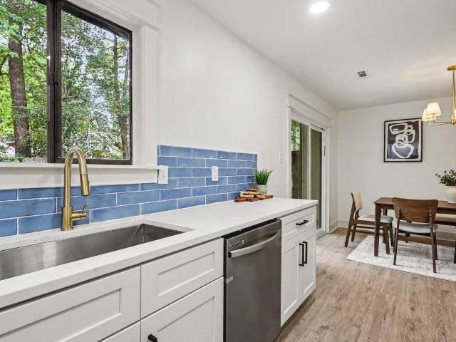 4268 Lake Ridge Drive