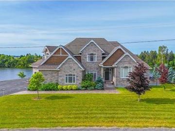 4261 Rue Anthony St, Tracadie, NB, E1X 1C2 Luxury House for sale | Listing ID NB133341 | Royal LePage Carriage Trade Luxury Properties