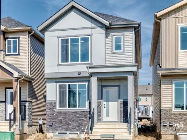 426 Crystal Creek Link, Leduc, AB, T9E 0X5 house for sale | Listing ID E4504 | Royal LePage