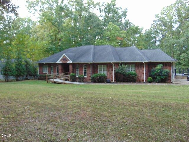 426 Hazelnut Dr Unit 8, Clarksville, VA 23927