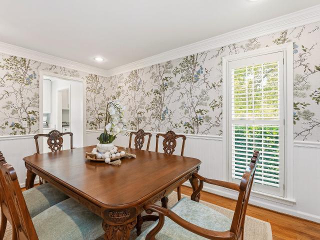 426 Hampton Trace Lane
