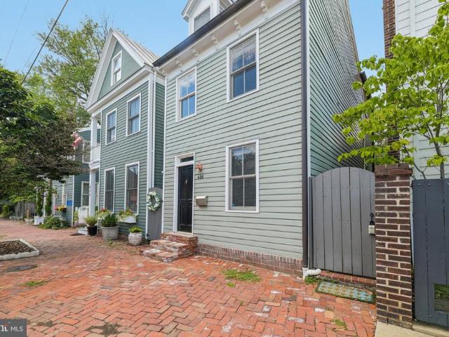 426 N Alfred Street