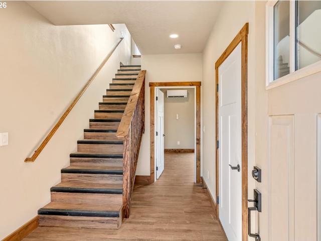 426 NW 5TH ST