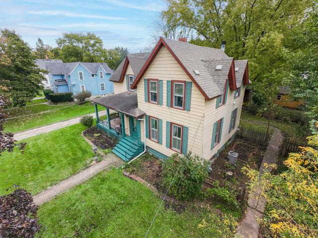 426 S Walnut Street