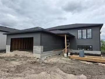 426 Sand Piper Trail, Landmark, MB, R0A 0X0 house for sale.