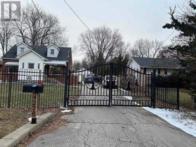 4276 Howard Avenue, Windsor, ON, N9G 1P3 house for sale | Listing ID X13663 | Royal LePage