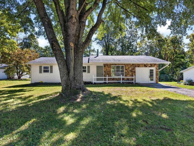4270 N ridgewood Drive