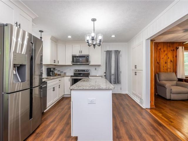 4270 S Main St, Acworth, GA 30101 | MLS #7700