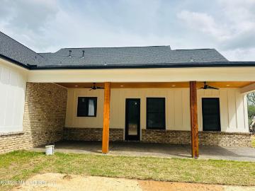 4272 S Red Banks Road