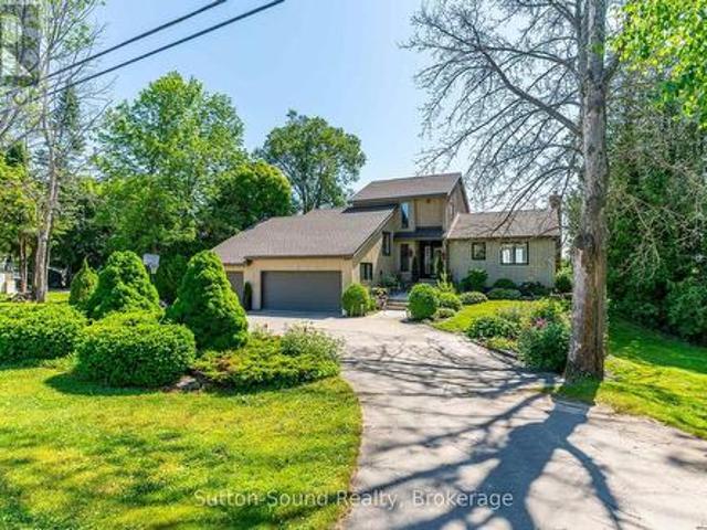 427 Balmy Beach Road, Georgian Bluffs, ON, N4K 5N4 house for sale | Listing ID X13860 | Royal LePage