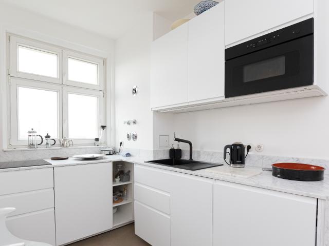 427 | Bright apartment with great views on Strausberger Platz