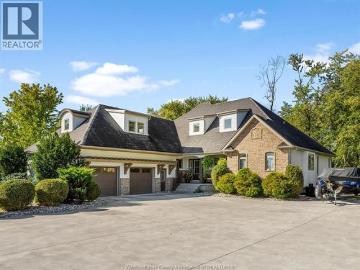 427 East Ruscom River, Lakeshore, ON, N0R 1S0 house for sale | Listing ID 26014 | Royal LePage