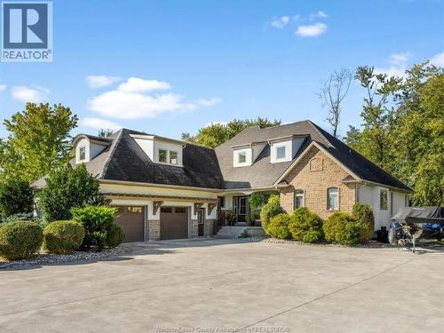 427 East Ruscom River, Lakeshore, ON, N0R 1S0 house for sale | Listing ID 26021 | Royal LePage