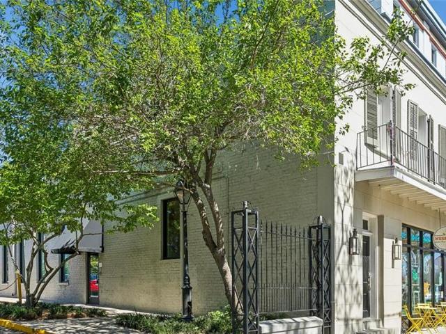 427 Esplanade Avenue # 105