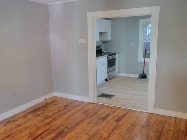 427 Hanover Street 2 Bedroom Apartment for Rent at 427 Hanover St, Manchester, NH 03104 Hanover Hill