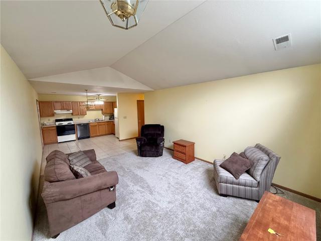 427 Jennie Ln