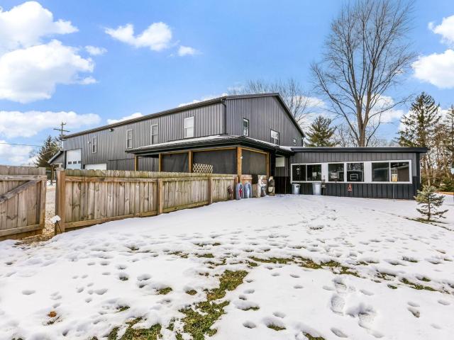 427 Maple Avenue