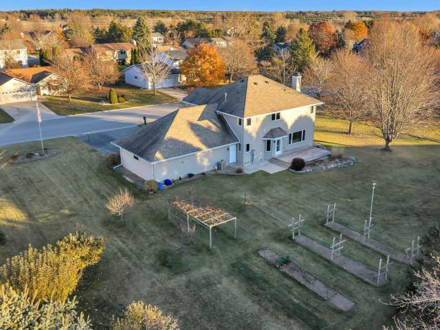 427 N 18TH Avenue