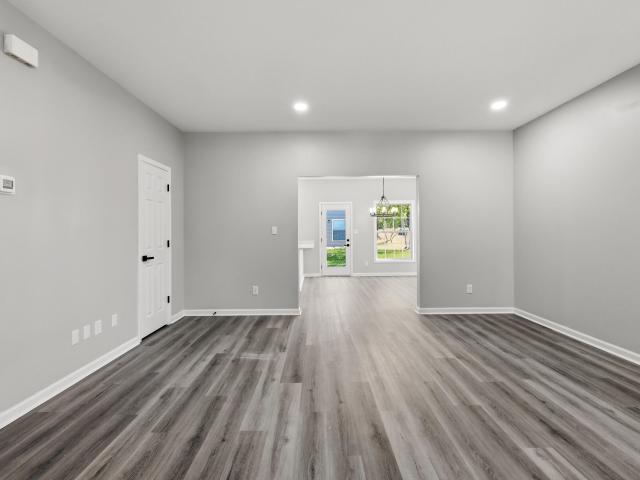 427 Newbury Way