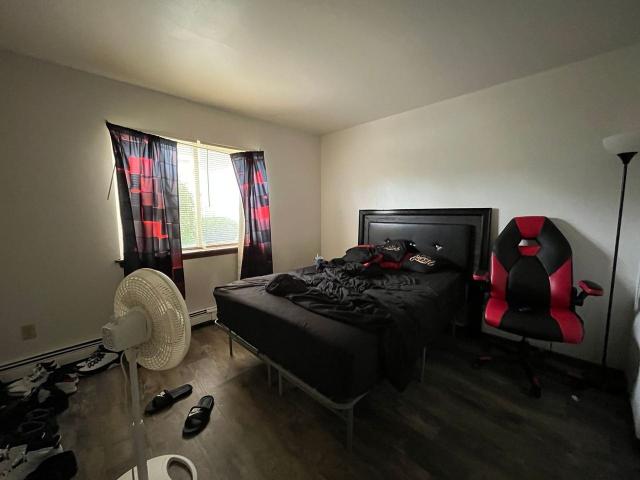 427 S. Hawley Rd. 1 Bedroom Apartment for Rent at 427 S Hawley Rd, Milwaukee, WI 53214 Johnson's Woods