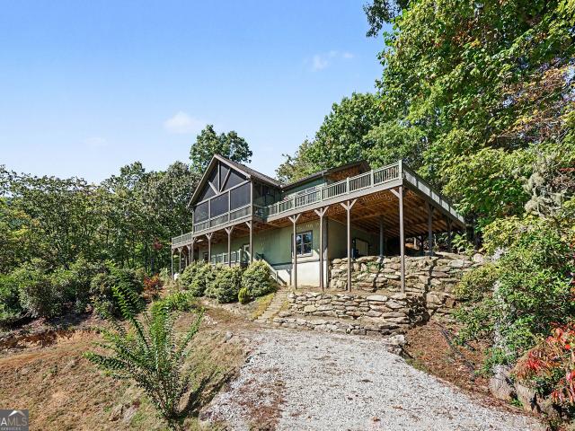 427 Smokehouse Knob Drive