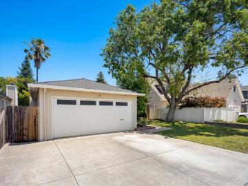 427 Topaz Street