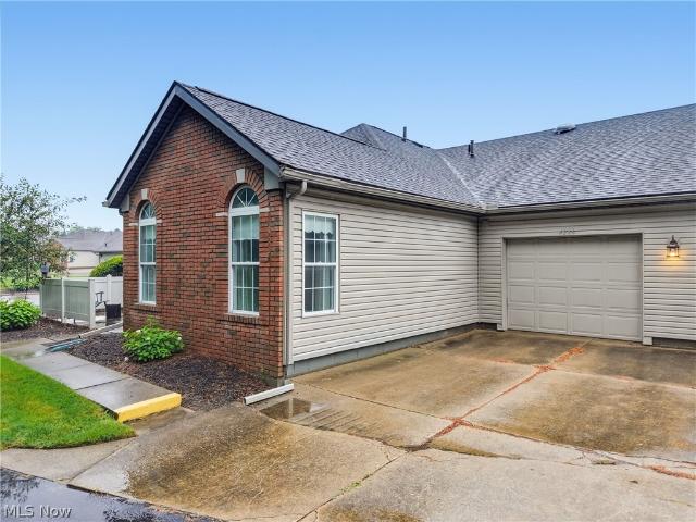 4286 Hunters Chase Lane