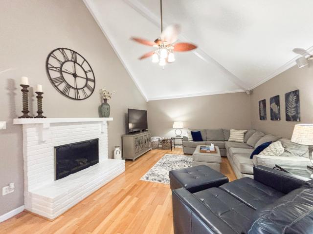 4280/4 Forest Cove