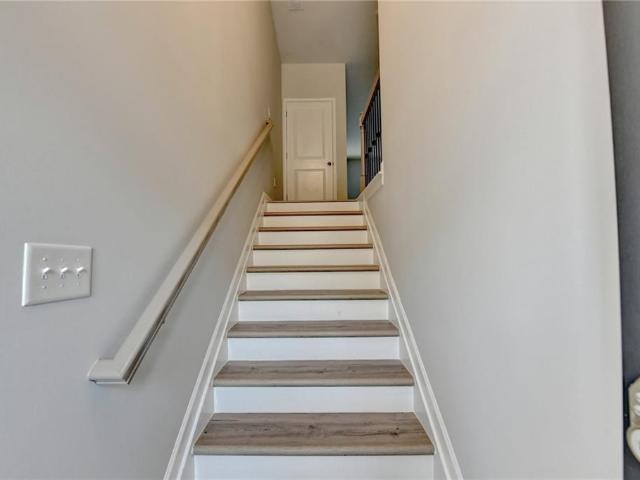 4282 Buford Valley Way