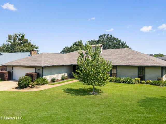 428 Cove Drive