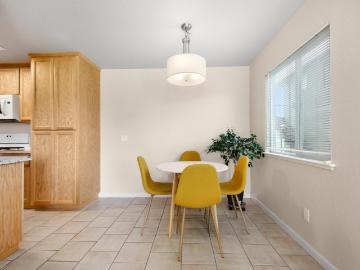 428 Caribrook Way, Unit 2, Stockton, CA 95207 | MLS #226015