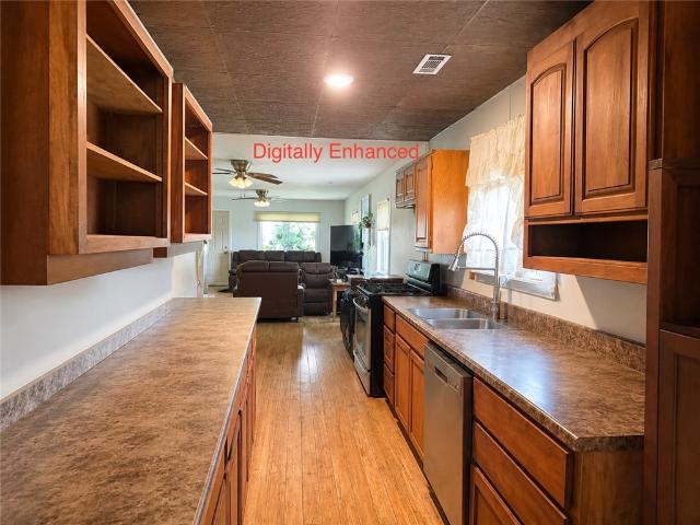 428 E Locust Street