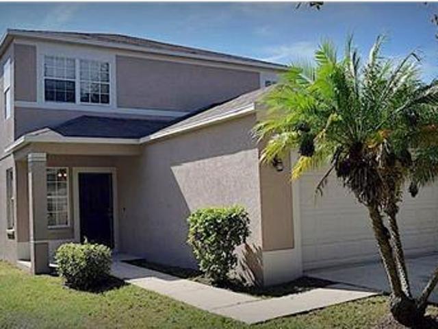 428 Maple Pointe Dr, Seffner, FL 33548