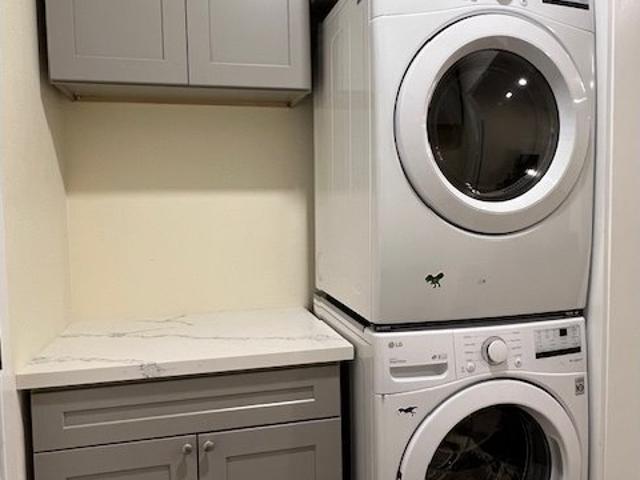 428 SE 30TH PL