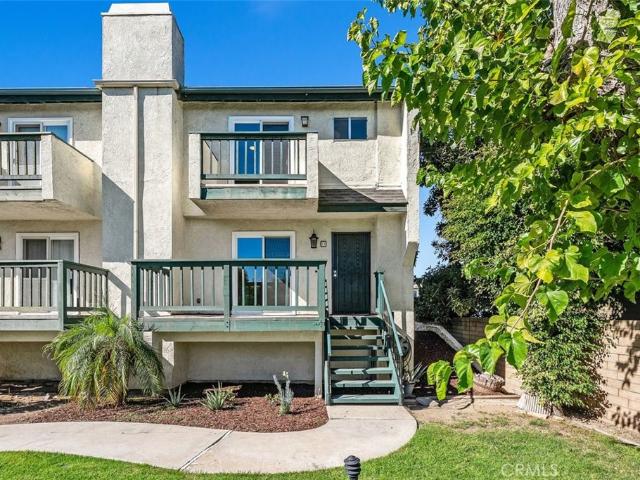 428 W First St, Tustin, CA 92780 | MLS #OC26058