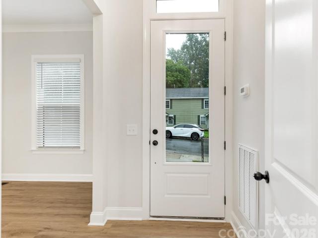 428 Woodvale Place