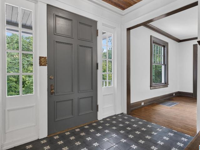 428 Valley Road