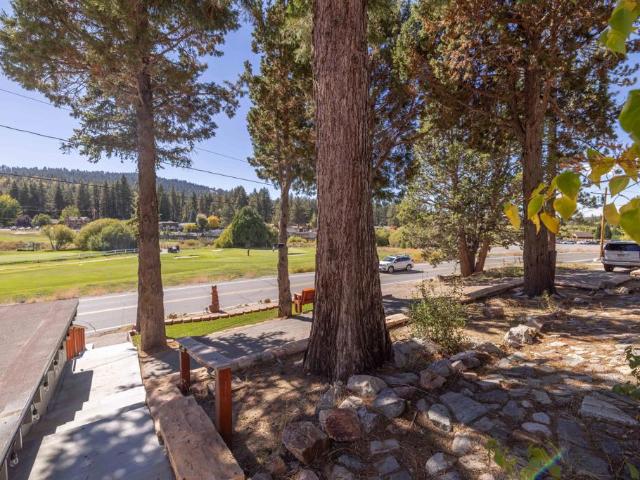 42948 Moonridge Road