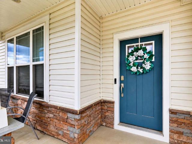 4294 Shakespeare Circle