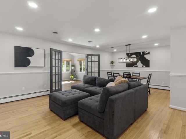 4295 Wendy Court