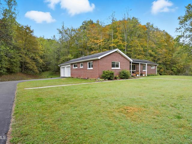 4299 Fairview Road