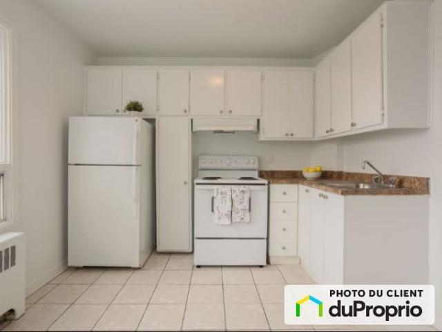4290 4320 boulevard Métropolitain, Saint Léonard à louer