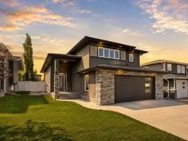 4292 Ryders Ridge Boulevard, Sylvan Lake, AB, T4S 0M5 house.