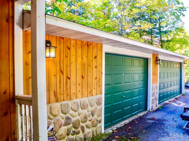 42936 Superior Road