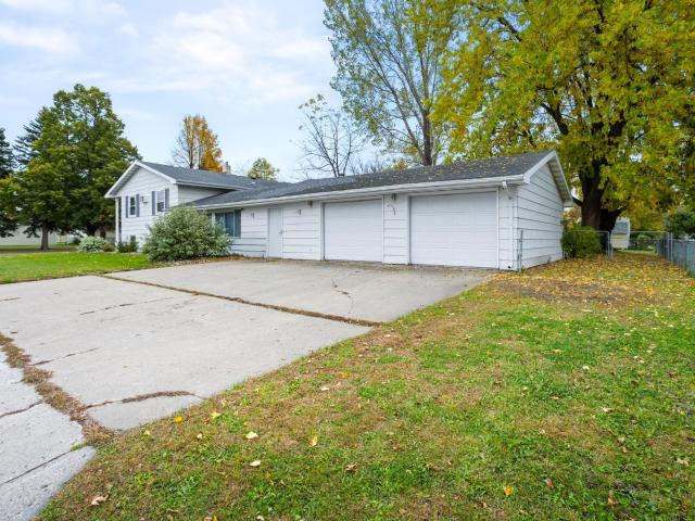 429 14th Street N